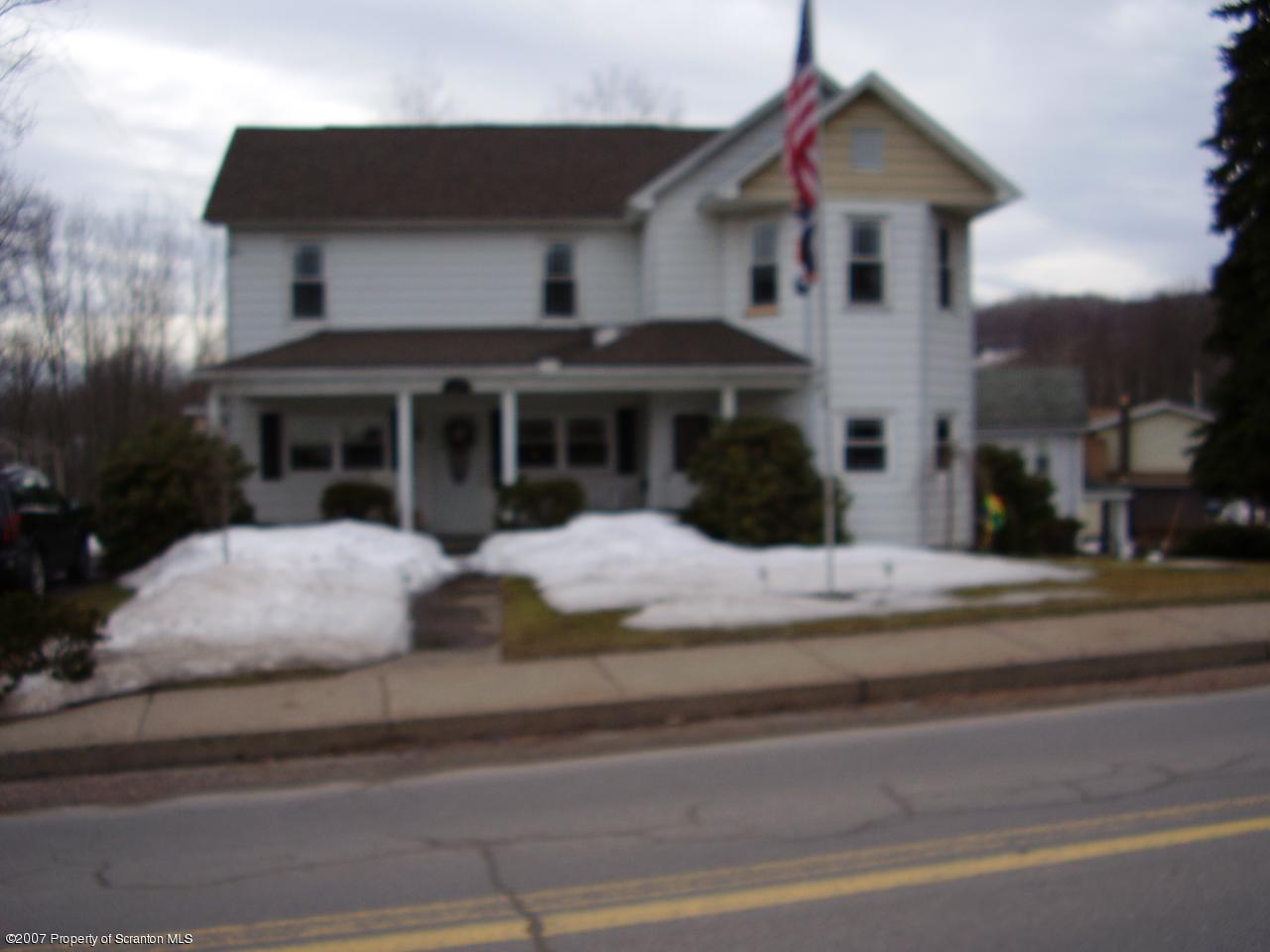 139 Fallbrook Street Carbondale, PA 18407 - Photo 1 of 10 Gallery Image 1