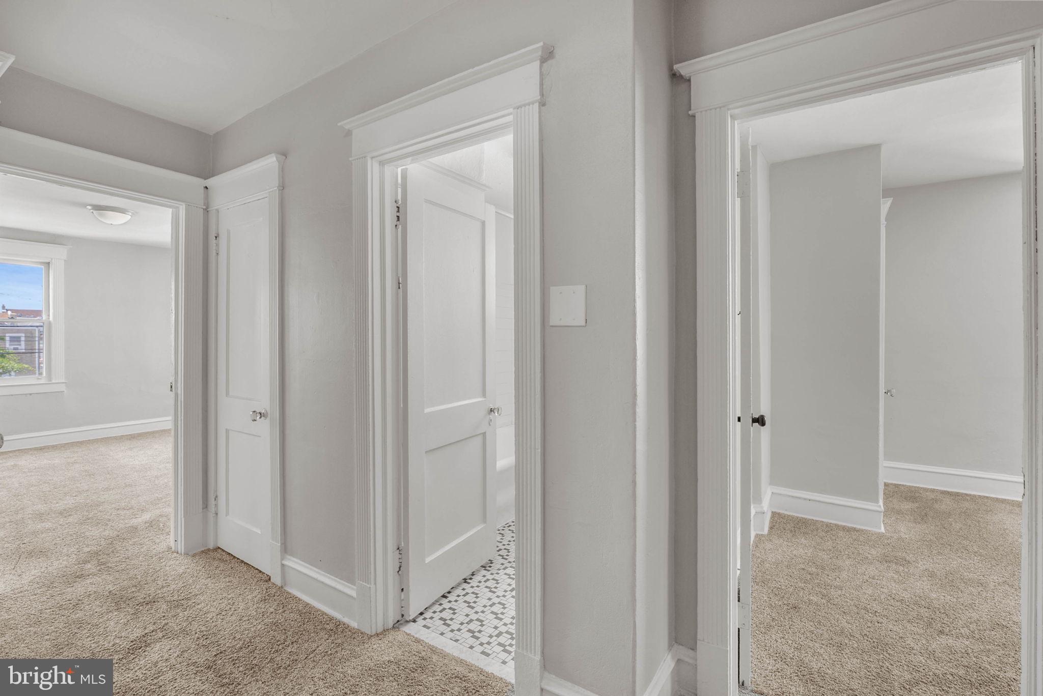 11 Oakley Road Upper Darby, PA 19082 - Photo 4 of 30