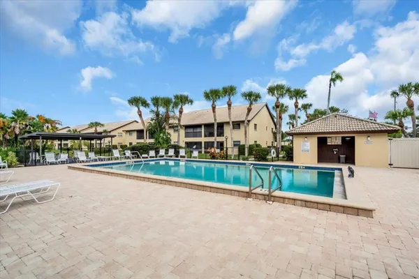 $1,700 | 380 3 Lakes Lane, Unit K, Venice, FL 34285