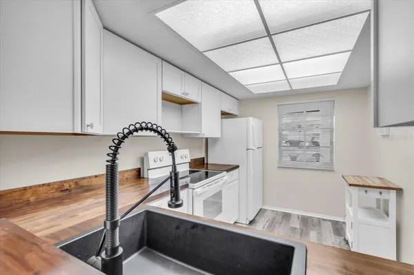 $1,700 | 380 3 Lakes Lane, Unit K, Venice, FL 34285