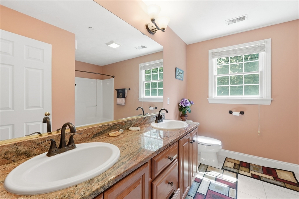 74 Whipple Brook Road Wrentham, MA 02093 - Photo 23 of 41