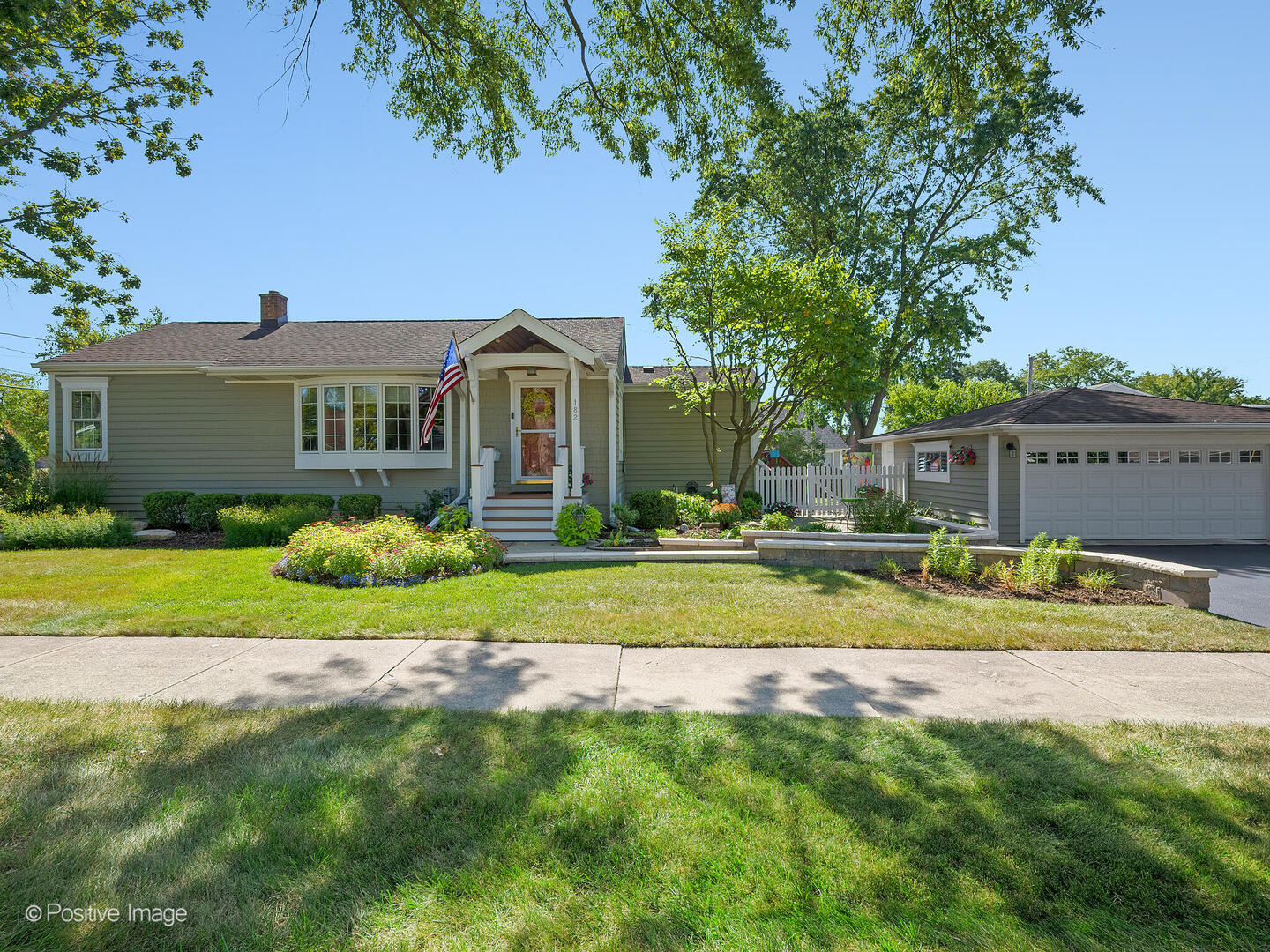 182 Hale Street Elmhurst, IL 60126 - Photo 1 of 30