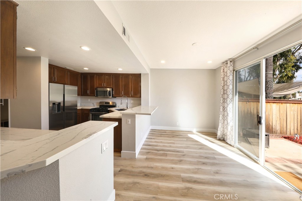 4 Pinzon Rancho Santa Margarita, CA 92688 - Photo 5 of 37
