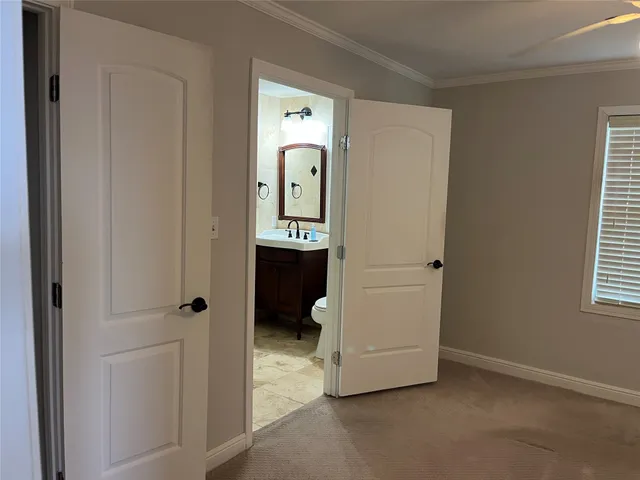 $1,800 | 2053 Farm To Market 1291 New Ulm Tx 78950, New Ulm, TX 78950