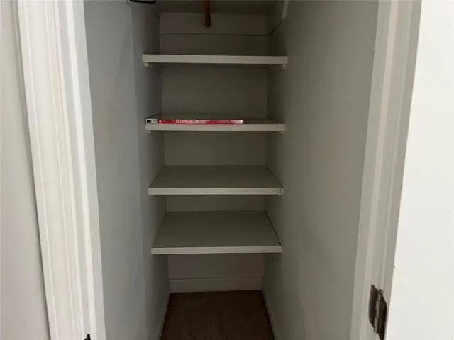 $1,800 | 2053 Farm To Market 1291 New Ulm Tx 78950, New Ulm, TX 78950