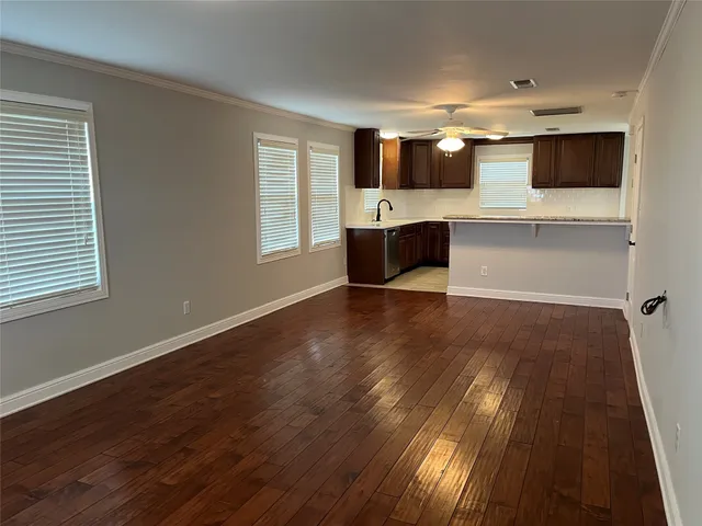 $1,800 | 2053 Farm To Market 1291 New Ulm Tx 78950, New Ulm, TX 78950