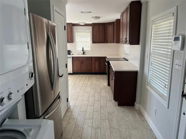 $1,800 | 2053 Farm To Market 1291 New Ulm Tx 78950, New Ulm, TX 78950