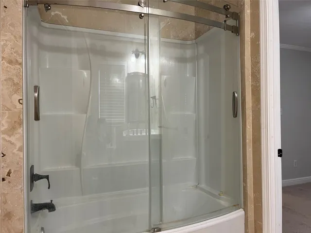 $1,800 | 2053 Farm To Market 1291 New Ulm Tx 78950, New Ulm, TX 78950