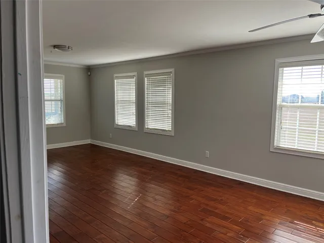 $1,800 | 2053 Farm To Market 1291 New Ulm Tx 78950, New Ulm, TX 78950