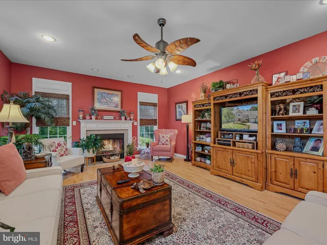 $725,000 | 884 Rivanna Run, Falling Waters, WV 25419