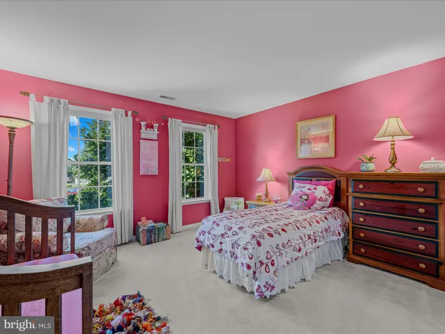 $725,000 | 884 Rivanna Run, Falling Waters, WV 25419