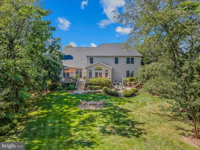 $725,000 | 884 Rivanna Run, Falling Waters, WV 25419