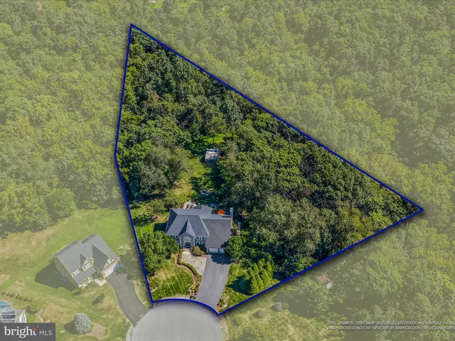 $725,000 | 884 Rivanna Run, Falling Waters, WV 25419