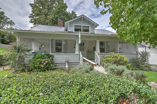 $225,000 | 1462 Georgia Avenue, Bristol, TN 37620