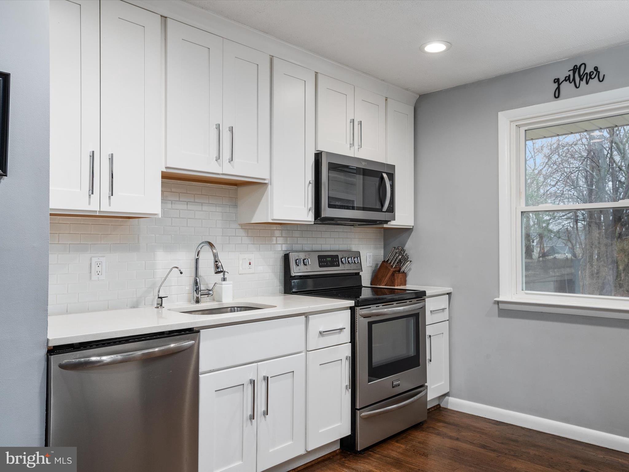 397 Dutch Ship Road Pasadena, MD 21122 - Photo 9 of 41 Gallery Image 9
