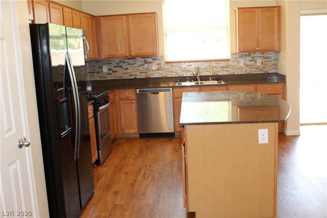 448 White Heart Road Las Vegas, NV 89148 - Photo 6 of 44 Gallery Image 6