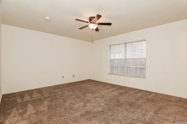 $1,800 | 11926 Auburn Brook, San Antonio, TX 78253