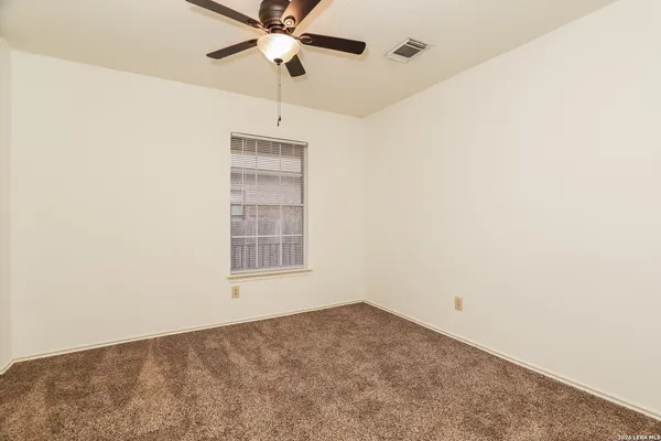 $1,800 | 11926 Auburn Brook, San Antonio, TX 78253