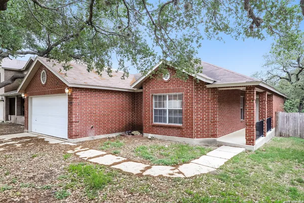 $1,800 | 11926 Auburn Brook, San Antonio, TX 78253