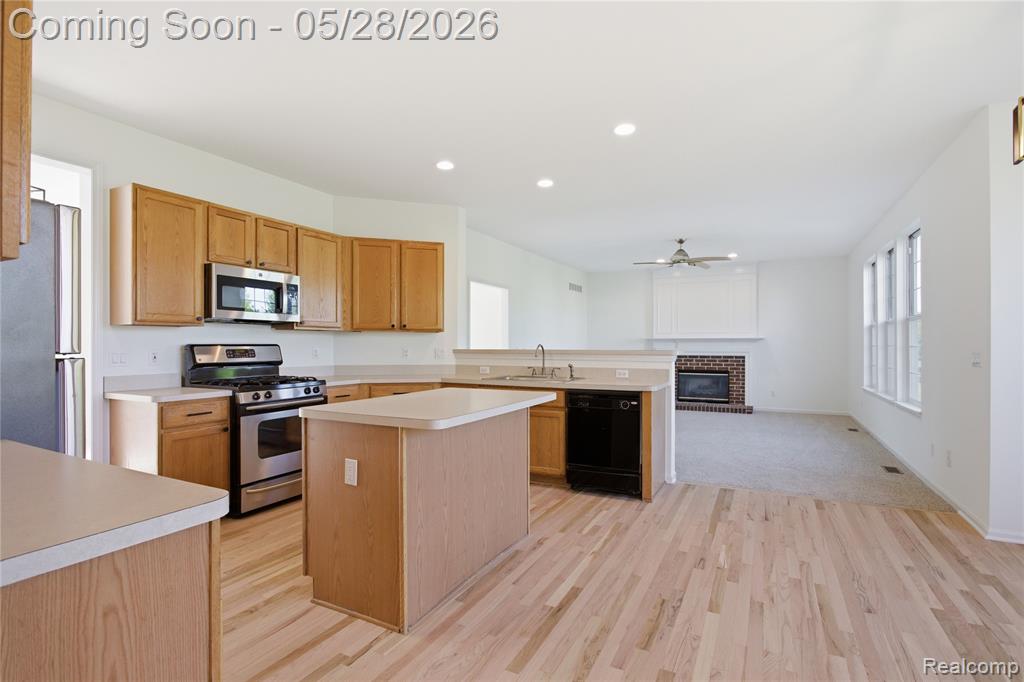 496 Pleasant Ridge Drive Canton, MI 48188 - Photo 13 of 42