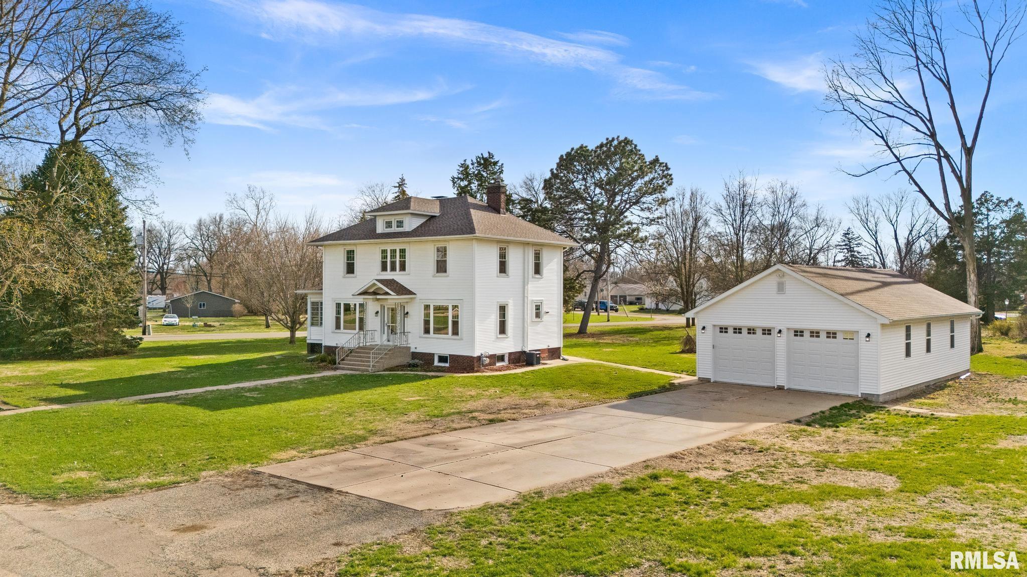 1201 Old Indian Town Road Henry, IL 61537 - Photo 2 of 73 Gallery Image 2