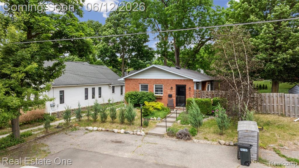 225 1st Street Fenton, MI 48430 - Photo 2 of 48