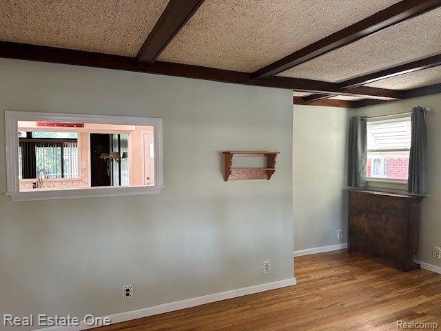 47410 Roland Street Utica, MI 48317 - Photo 3 of 25