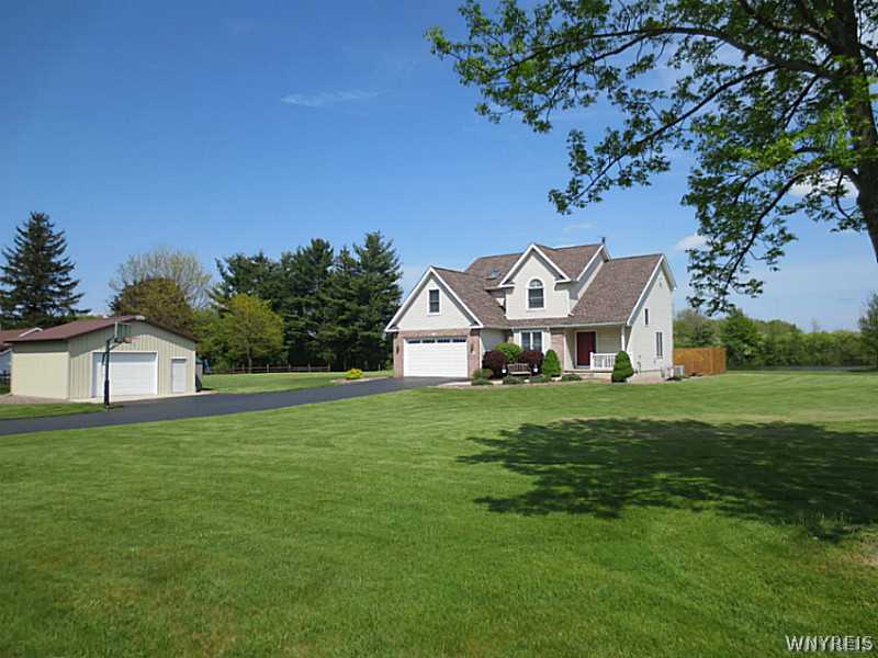 4523 Freeman Road Royalton, NY 14105 - Photo 1 of 1 Exterior Front.