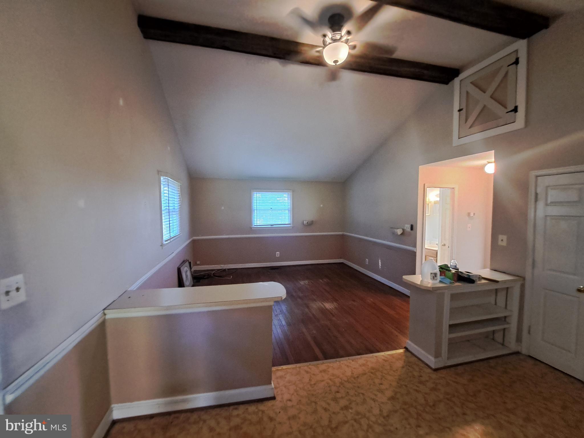 24401 River Road Dickerson, MD 20842 - Photo 32 of 43 a spacious bathroom with a tub and chandelier