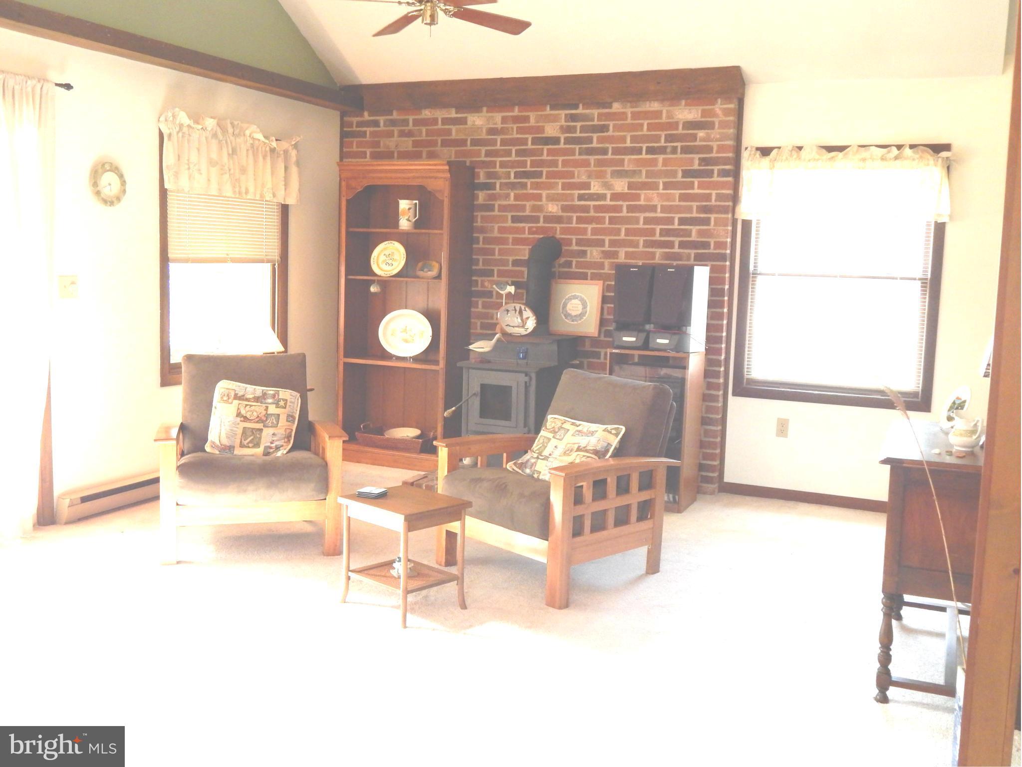 10797 Foreston Road Chestertown, MD 21620 - Photo 12 of 25 Living Room