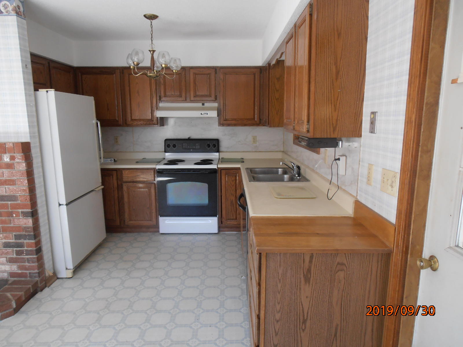 434 Main Street Corinth, ME 04427 - Photo 11 of 28 P9300052