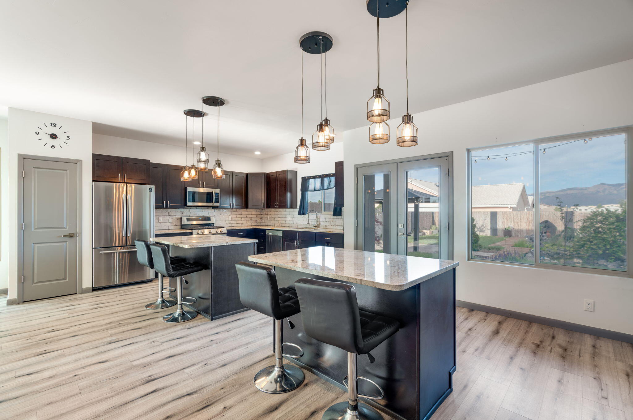 1012 25th Street Southeast Rio Rancho, NM 87124 - Photo 9 of 40 Gallery Image 9
