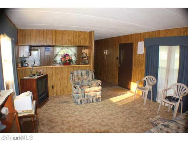 2291 Epworth Road Cana, VA 24317 - Photo 5 of 15 Living Room.