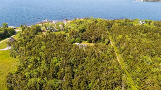 $124,000 | Lot 13 Nahanada Road, New Harbor, ME 04554