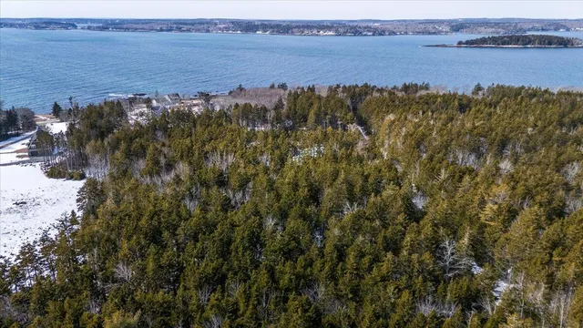 $124,000 | Lot 13 Nahanada Road, New Harbor, ME 04554