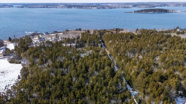 $124,000 | Lot 13 Nahanada Road, New Harbor, ME 04554