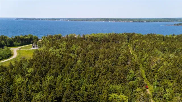 $124,000 | Lot 13 Nahanada Road, New Harbor, ME 04554