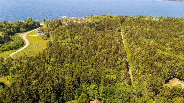 $124,000 | Lot 13 Nahanada Road, New Harbor, ME 04554