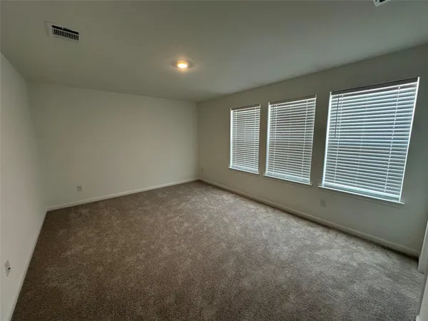 $2,495 | 112 Diorite Drive, Liberty Hill, TX 78642