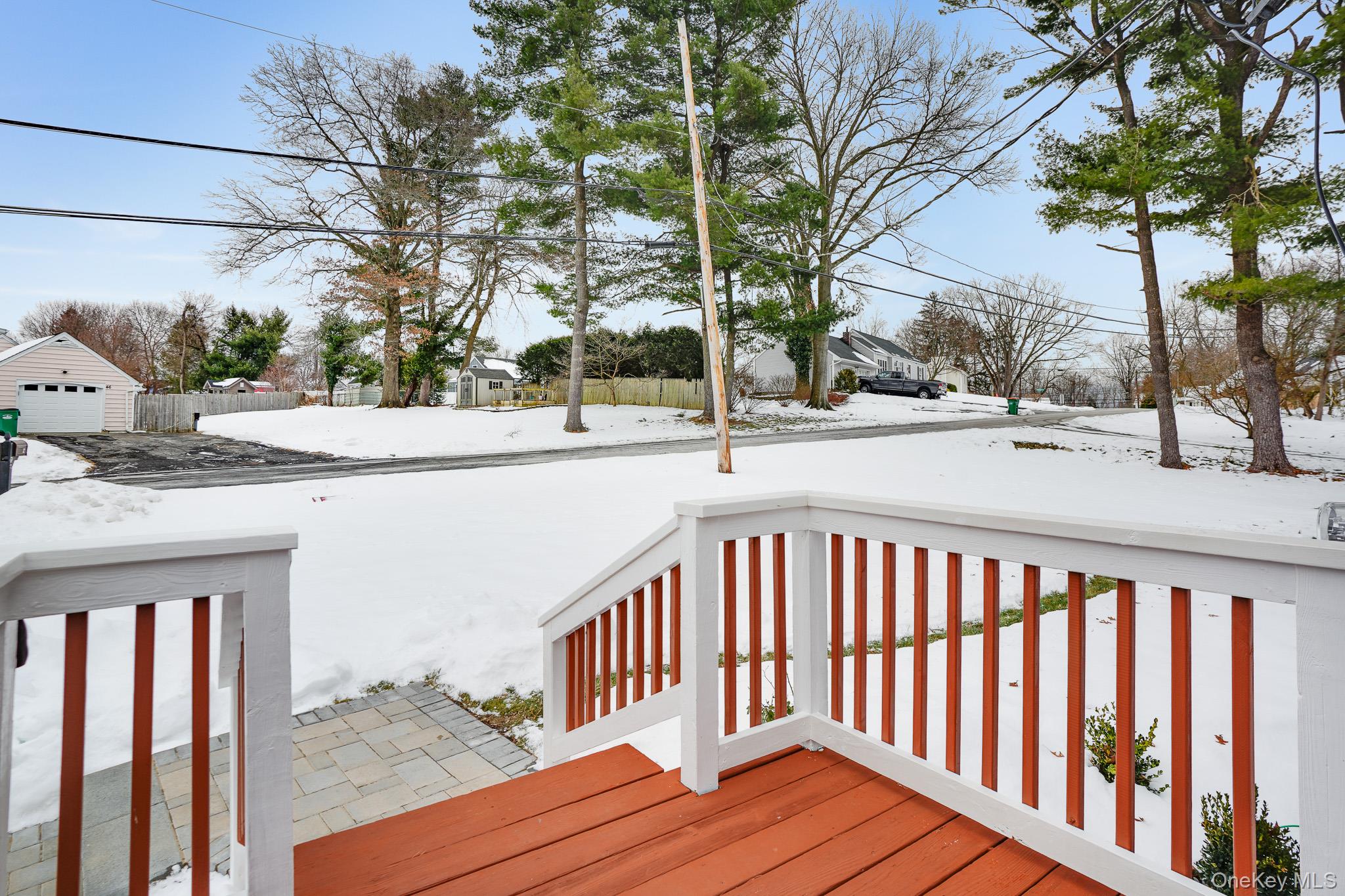 20 Shirley Avenue Fishkill, NY 12524 - Photo 4 of 38 Brand new front deck.