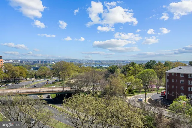 $798,500 | 1600 North Oak Street, Unit 415, Arlington, VA 22209