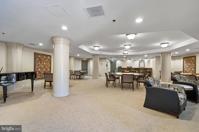 $798,500 | 1600 North Oak Street, Unit 415, Arlington, VA 22209