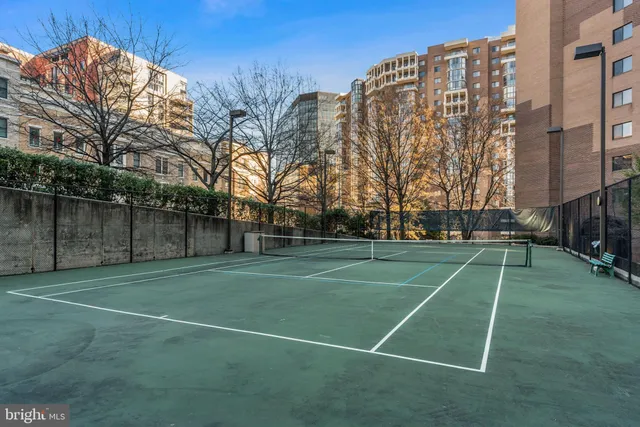 $798,500 | 1600 North Oak Street, Unit 415, Arlington, VA 22209