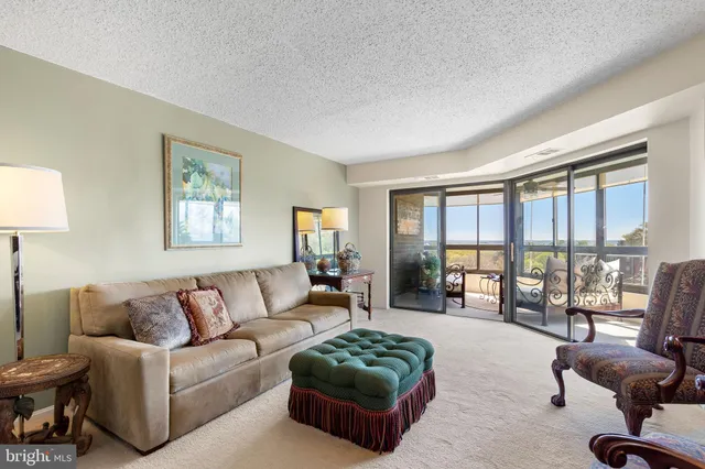 $798,500 | 1600 North Oak Street, Unit 415, Arlington, VA 22209