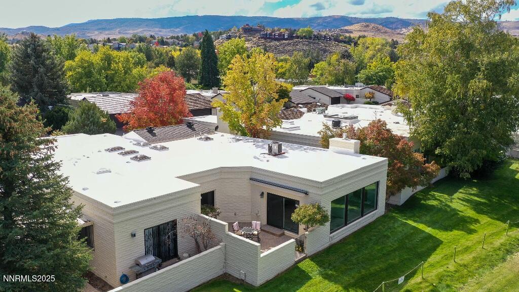 4811 Lakeridge Terrace West Reno, NV 89509 - Photo 41 of 43 a view of a house with a sink and garden