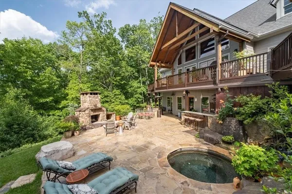 $1,175,000 | 270 Mosswood Lane West, Jasper, GA 30143