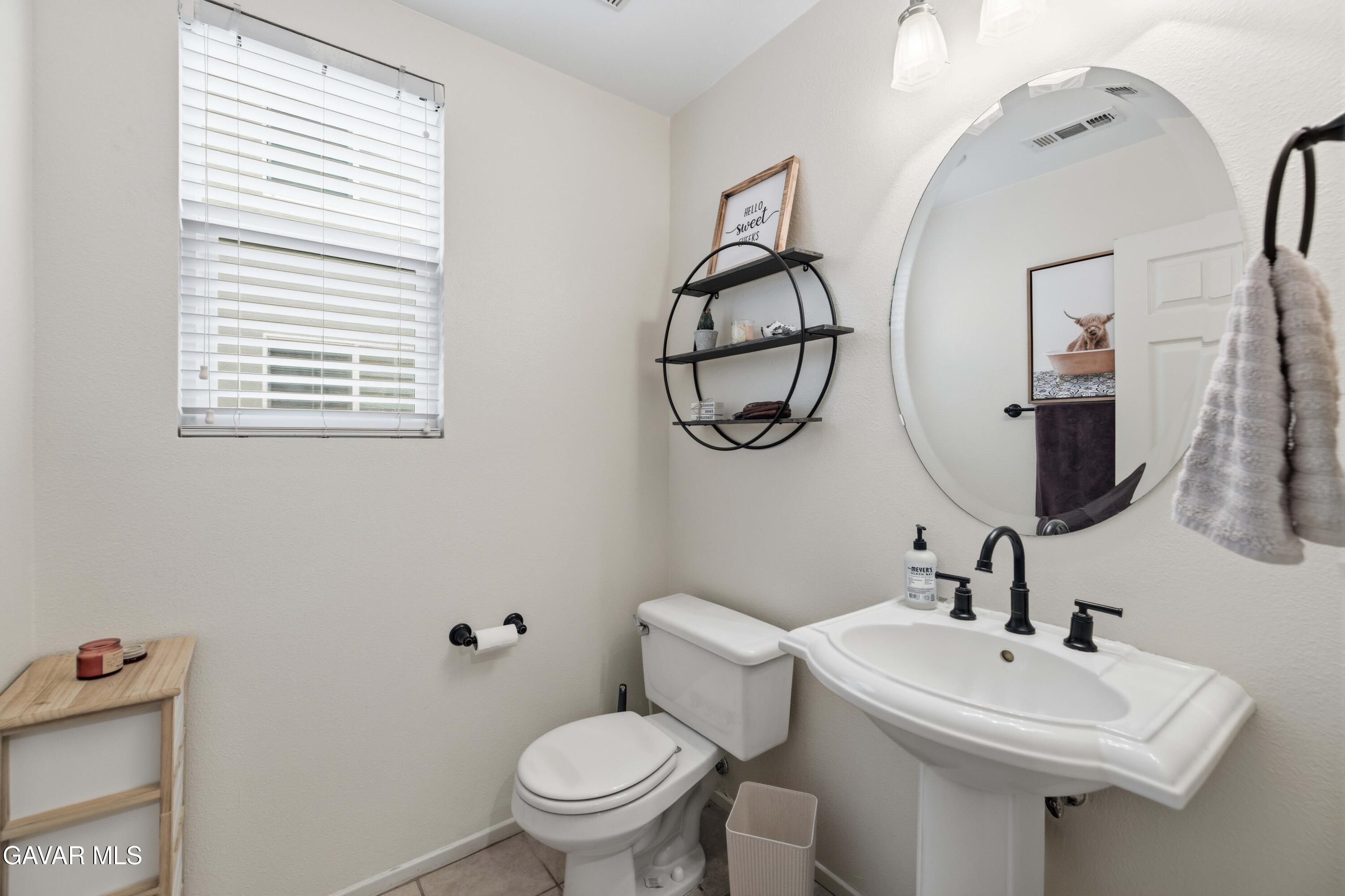 44663 Ruthron Avenue Lancaster, CA 93536 - Photo 21 of 40 44663 Ruthron Ave-21