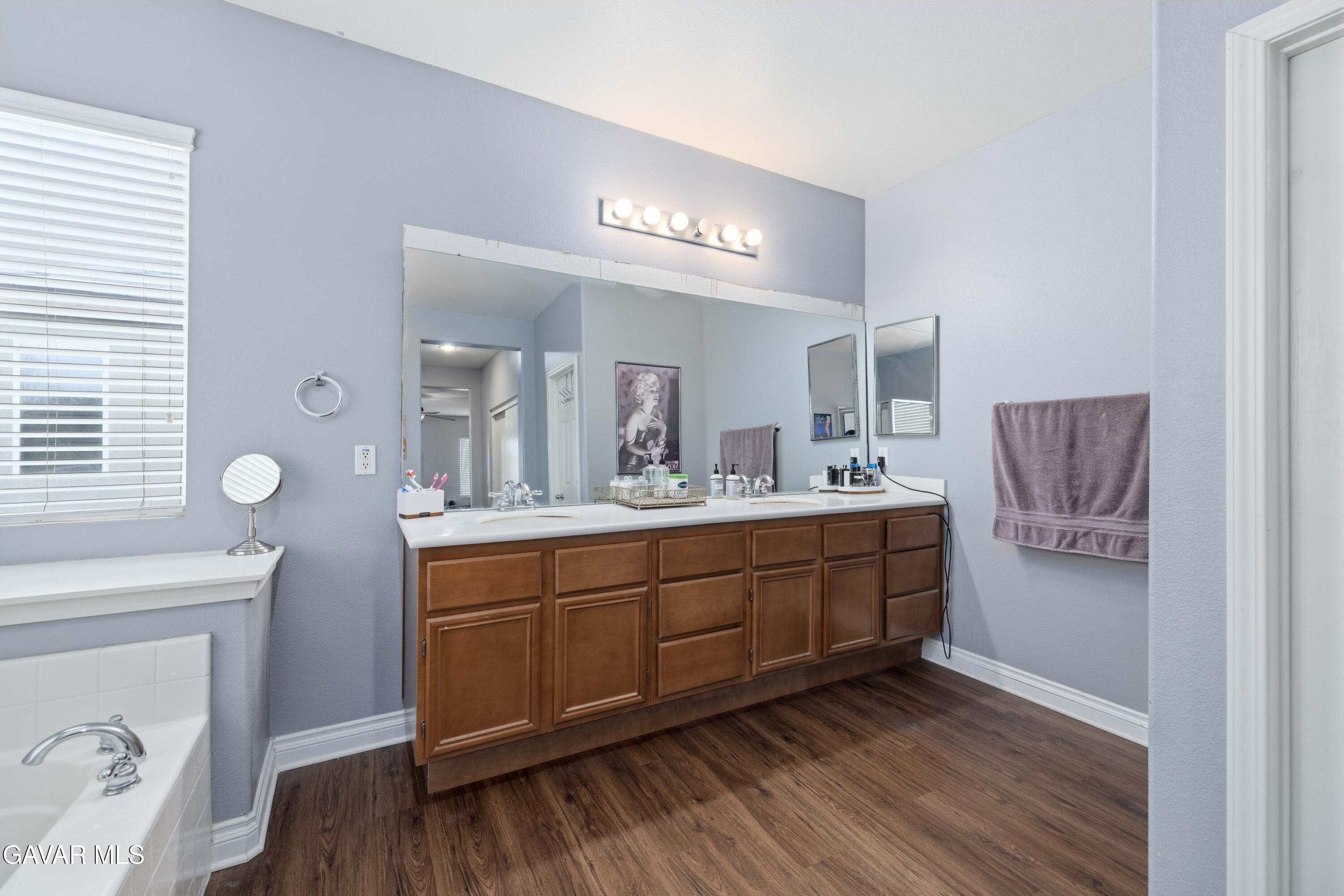 44663 Ruthron Avenue Lancaster, CA 93536 - Photo 33 of 40 44663 Ruthron Ave-33