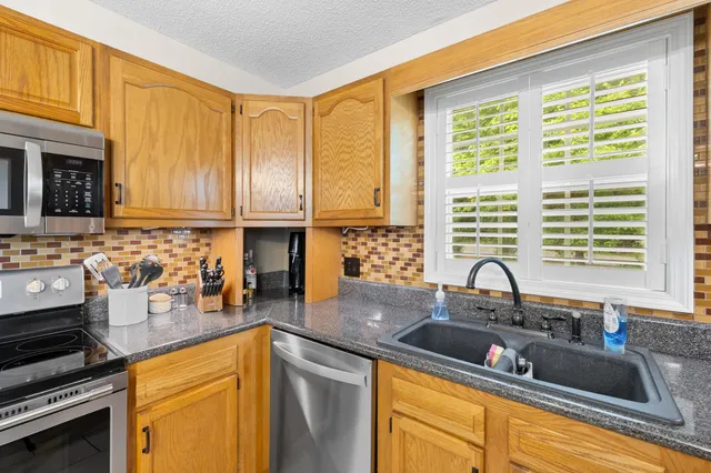 $299,000 | 1 Dallas Street, Inman, SC 29349