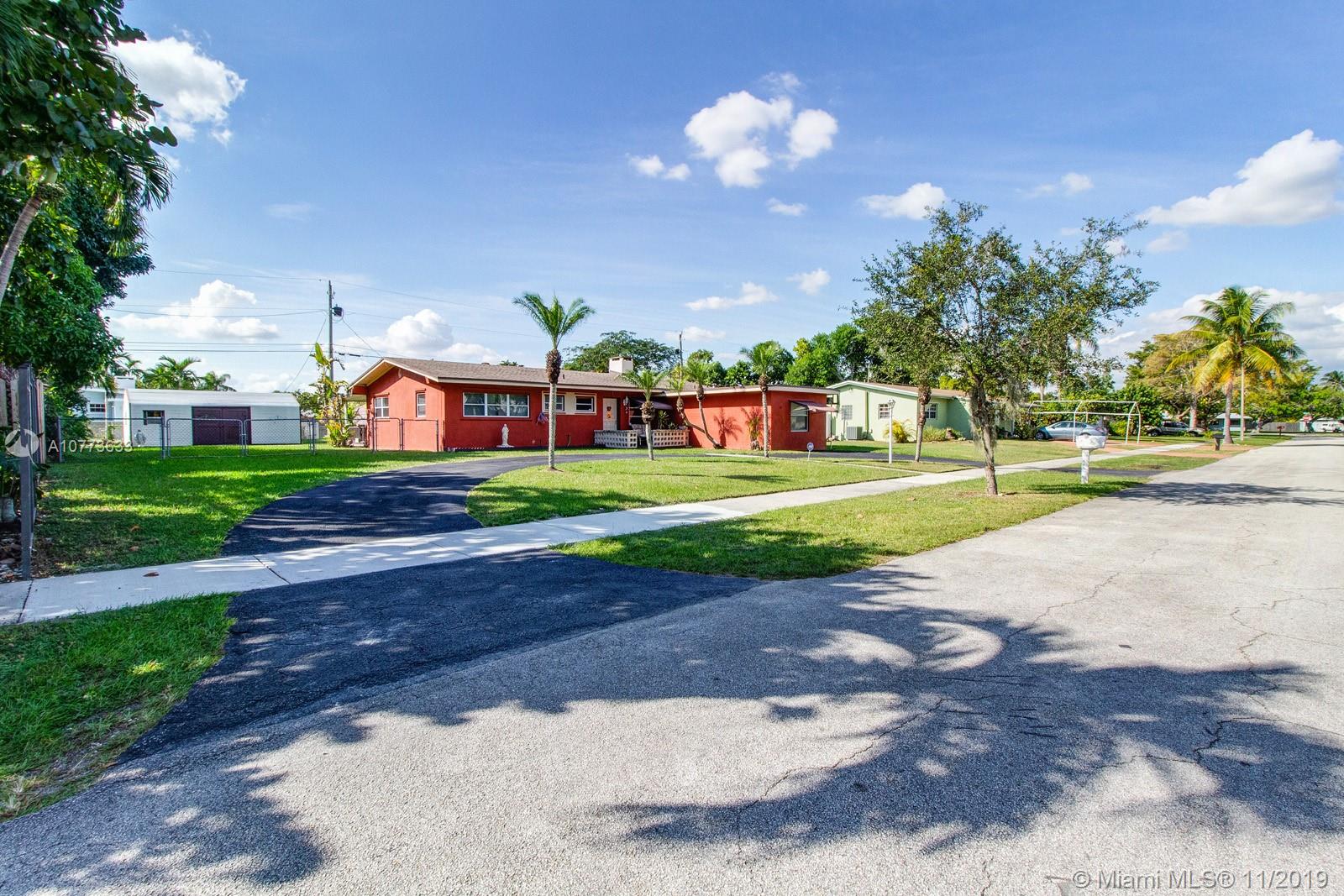 20610 Jacaranda Road Cutler Bay, FL 33189 - Photo 3 of 23 Gallery Image 3